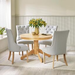 FurnitureboxUK Bude Round Wooden Dining Table & 4 Belgravia Chairs in Light Oak - Size: 4 Person