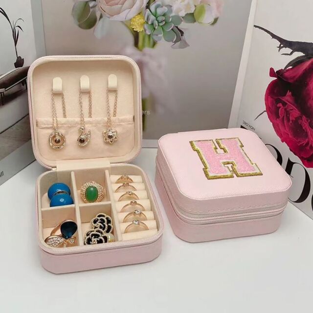 "PEACH ACCESSORIES Women's Pink Jewellery Organiser Box with Letter "" H"" Detail"