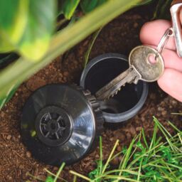 mysmartbuy Sprinkler Head Design Key Holder - Outdoor Garden Secret Key Safe in Black
