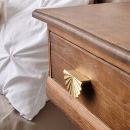 Melody Maison Metal Gold Scalloped Fan Drawer Handles - thumbnail 6