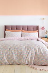 Catherine Lansfield 'Darcy Floral' Reversible Duvet Cover Set in Pink - Size: Super King - thumbnail 1