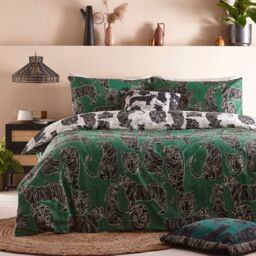 Furn Wildcat Duvet Cover Set in Green - Size: King - thumbnail 2