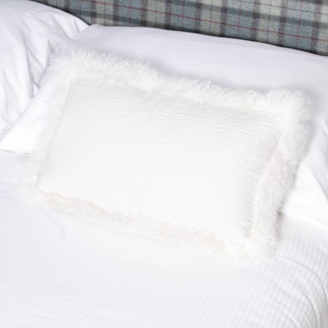 Native Natural White Linen Cushion Sheepskin Trim 30x50cm - Size: Double - image 1