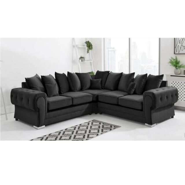 Furniture 786 Verona Scatter Back Plush Velvet 2c2 Corner Sofa in Black - image 1