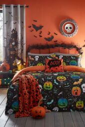 Bedlam 'Scary Pumpkin's Glow in the Dark halloween Duvet Cover Set in Black - Size: Double - thumbnail 4