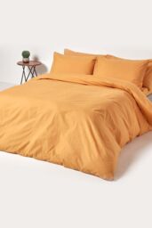 Homescapes Egyptian Cotton Deep Fitted Sheet 18 inch 200 Thread Count in Mustard - Size: Single Fitted - thumbnail 4