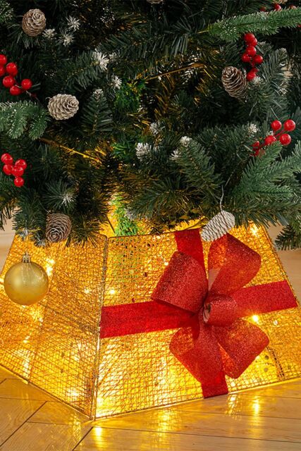 Living and Home Square Christmas Tree Collar Basket Decor with Bow Tie in Gold - image 1