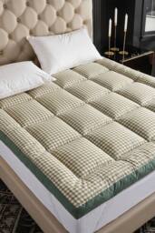 Living and Home 10cm Comfortable Quilted Mattress Topper in Green - Size: King - thumbnail 2
