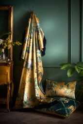 Laurence Llewelyn-Bowen 'Cotswold Fantasia' Soft Touch Floral Print Velvet Throw in Gold - Size: 130 cm x 180 cm - thumbnail 4