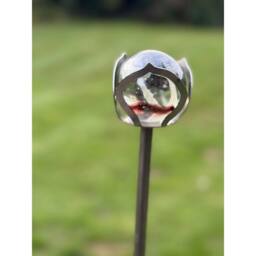 Poppyforge 4 Feet Rose Marble Pin Garden Art (Pack of 3) Bare Metal/Ready To Rust in Silver - thumbnail 5