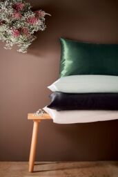 Ted Baker 'TB Silk' Standard Pillowcase in Black - Size: Standard Pillow Case - thumbnail 2