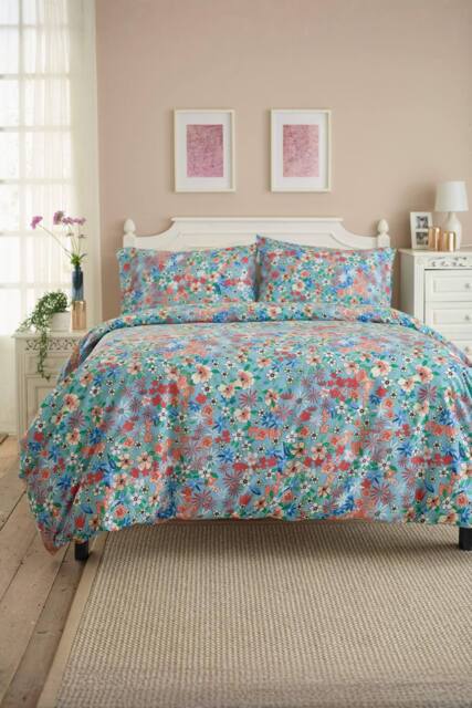 Deyongs Floral Mosaic Soft Cotton Duvet Set in Printed Design - Size: Double - image 1