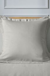 Ted Baker 'TB Plain Dye' Cotton Sateen Square Oxford Pillowcase in Silver - thumbnail 2