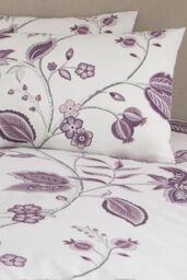 Dreams & Drapes 'Samira' Richly Illustrated Floral Print Duvet Cover Set in Plum - Size: King - thumbnail 4