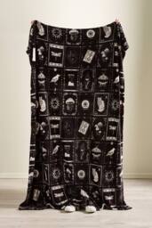 Catherine Lansfield 'Enchanted Witchcraft' Cosy Fleece Blanket Throw in Black - Size: 130 cm x 170 cm - thumbnail 3