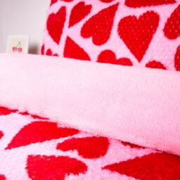 OHS Heart Waffle Sherpa Fleece Reversible Duvet Cover Bedding Set in Red - Size: Single - thumbnail 3
