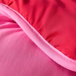 OHS Reversible 10.5 Tog Coverless Washable Duvet with Pillowcases in Bright Pink - Size: King - thumbnail 6