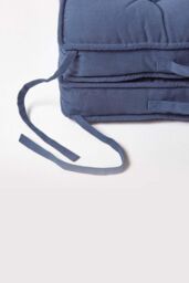 Homescapes Cotton Travel Support Booster Cushion in Navy - Size: 50 cm x 50 cm - thumbnail 4