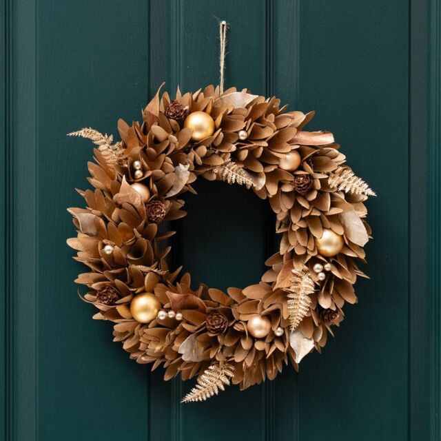 Scottish Everlastings Ltd 38cm Gold & Brown Wood Shave Wreath - image 1