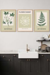 ARTZE Set of 3 Oak Framed Vintage Graphical Green Botanical Wall Art in Light Green - Size: W33 cm x H45 cm x D20mm - thumbnail 1