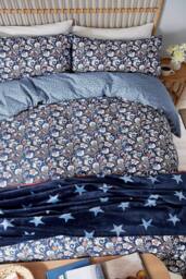 Helena Springfield 'Lawrence' Cotton Duvet Cover Set in Navy - Size: Single - thumbnail 4