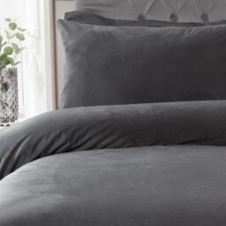 Smart Living Luxury Soft & Elegant Matte Velvet Duvet Cover Set with Pillowcases in Charcoal - Size: Super King - thumbnail 3
