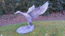 Inspirational Gifting Flying Duck Garden Sculpture Ornament Decor in Bronze - thumbnail 8