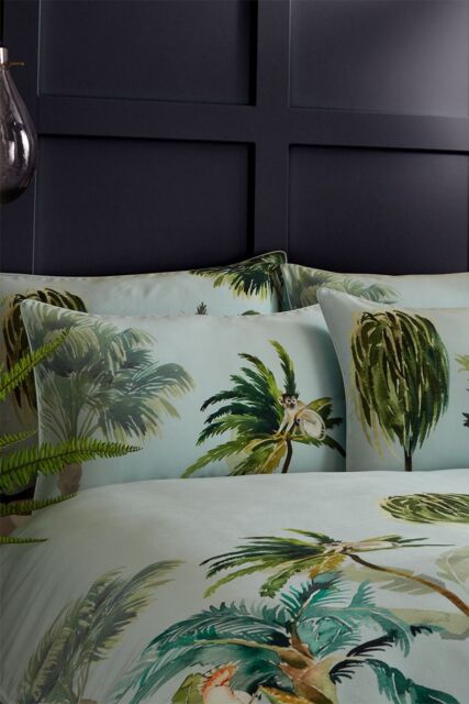 Paoletti Forsteriana 200 Thread Count Tropical Piped Pillowcases - image 1