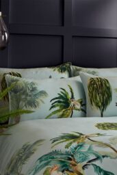 Paoletti Forsteriana 200 Thread Count Tropical Piped Pillowcases - thumbnail 1