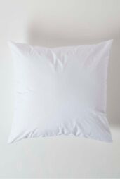 Homescapes Waterproof Pillow Protectors 80 x 80 cm, Pack of 4 in White - Size: 80 x 80 cm - thumbnail 5