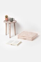 Homescapes Cotton Gingham Check Floor Cushion in Beige - Size: 50 cm x 50 cm - thumbnail 2
