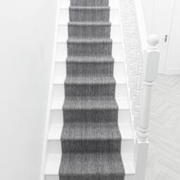 runrug Stair Runner Carpet - Reversible & Durable, 2mm- 'Stripes' in Grey - Size: 60 cm x 450 cm - thumbnail 6