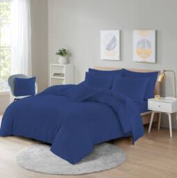 Homes-Linen Plain Dyed Polycotton Duvet Cover Set with Pillowcases in Royal - Size: Single - thumbnail 1