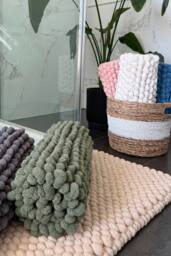 Allure Bath Fashions Bobbi Giant Bobble Bath Mat in Stone - thumbnail 4