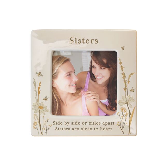 Personalised Memento Company Women's Personalised Bees & Daisy Ceramic 4x4 Frame in Beige - image 1