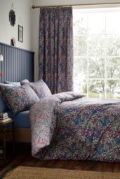 Dreams & Drapes 'Bessie' Ditsy Floral Reversible Duvet Cover Set in Navy - Size: Super King - thumbnail 1