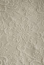 Catherine Lansfield 'Amelia Jacquard' Duvet Cover Set in Cream - Size: Double - thumbnail 3