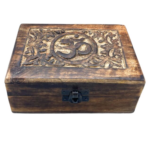 KDMD Medium Wooden Keepsake Box 15x10x6cm - Om in Brown - Size: 15 x 10 x 6 cm