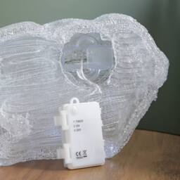 Samuel Alexander 27cm Light up Ice Frosted Christmas Doe & Fawn with LEDs in White - thumbnail 8