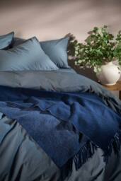 Soak&Sleep Storm Blue Stonewashed Cotton 30cm Fitted Sheet - Size: Super King - thumbnail 2