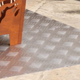 Berkfield Home Aluminum Checker Plates 2 pcs Anti-Slip 100x50 cm in Grey - Size: Medium - thumbnail 1