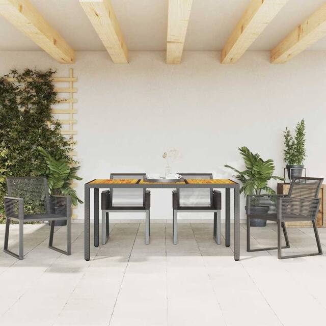 Berkfield Home Beautiful Garden Chairs 4 pcs Black Poly Rattan - image 1