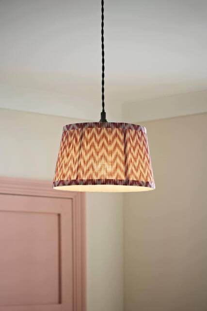 ValueLights Saffira Pleat Taper Chevron Easy Fit Pendant Lamp Shade in Bright Pink - Size: Small - image 1