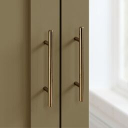 Birlea 3 Door Mirror Wardrobe Highgate Farmhouse Shabby Chic in Olive - thumbnail 4