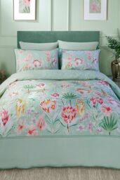 Soiree 'Tropical Leopard' 500 thread count Duvet Cover Set in Green - Size: Super King