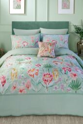 Soiree 'Tropical Leopard' 500 thread count Duvet Cover Set in Green - Size: Super King - thumbnail 4