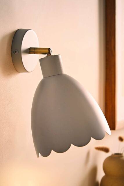 ValueLights Millie Flower Style Scallop Adjustable Wall Light with Bulb in Baby Blue - image 1