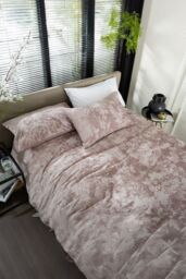 The Lyndon Company Crushed Velvet Chatsworth Printed Duvet Cover Set - Deyongs 1846 in Pink - Size: King - thumbnail 2
