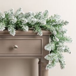 Christow Christmas Garland Flocked Snowy Artificial Pine Decoration 180cm (S) or 270cm (L) in Green - Size: Small - thumbnail 2