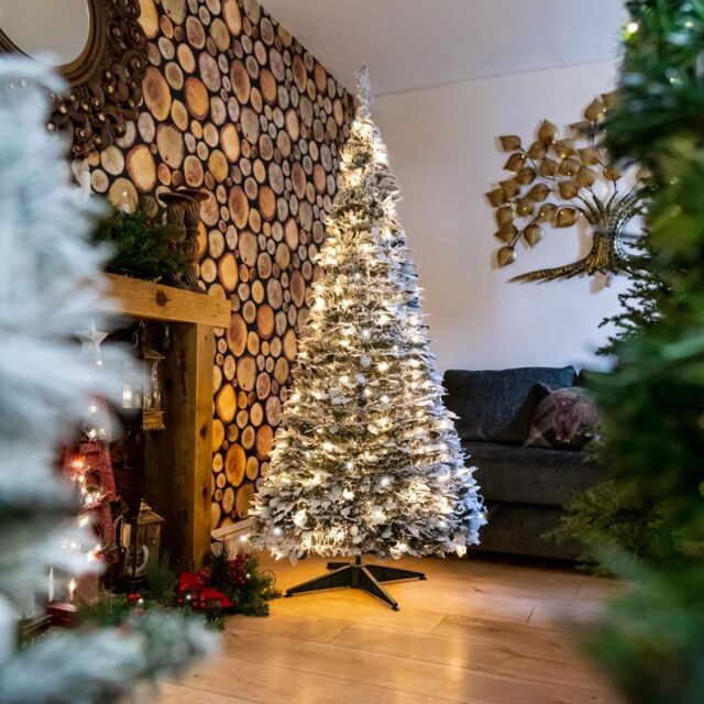 Shatchi Christmas Prelit Holly Snow White Flock Pop up Tree Xmas Home Indoor LED Warm Lights Decorations - Size: 4ft - image 1